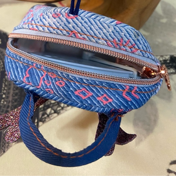 Purse pets blue and pink girl rain deer, coin purse, bag charm. Used. - Picture 6 of 8